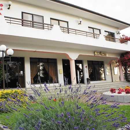 Hotel Contriz โปโว เดอ วาร์ซิม ภายนอก รูปภาพ