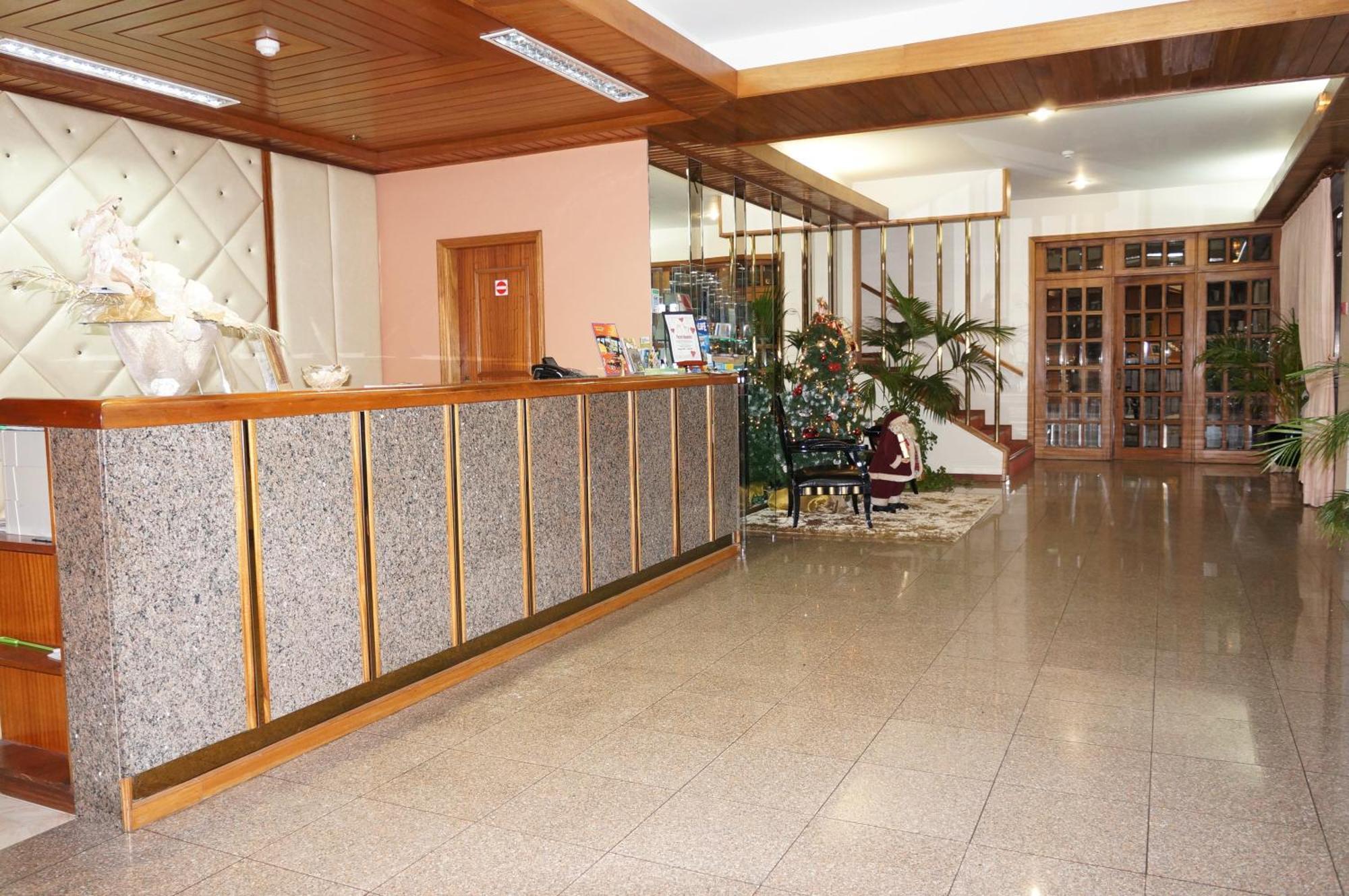 Hotel Contriz โปโว เดอ วาร์ซิม ภายนอก รูปภาพ
