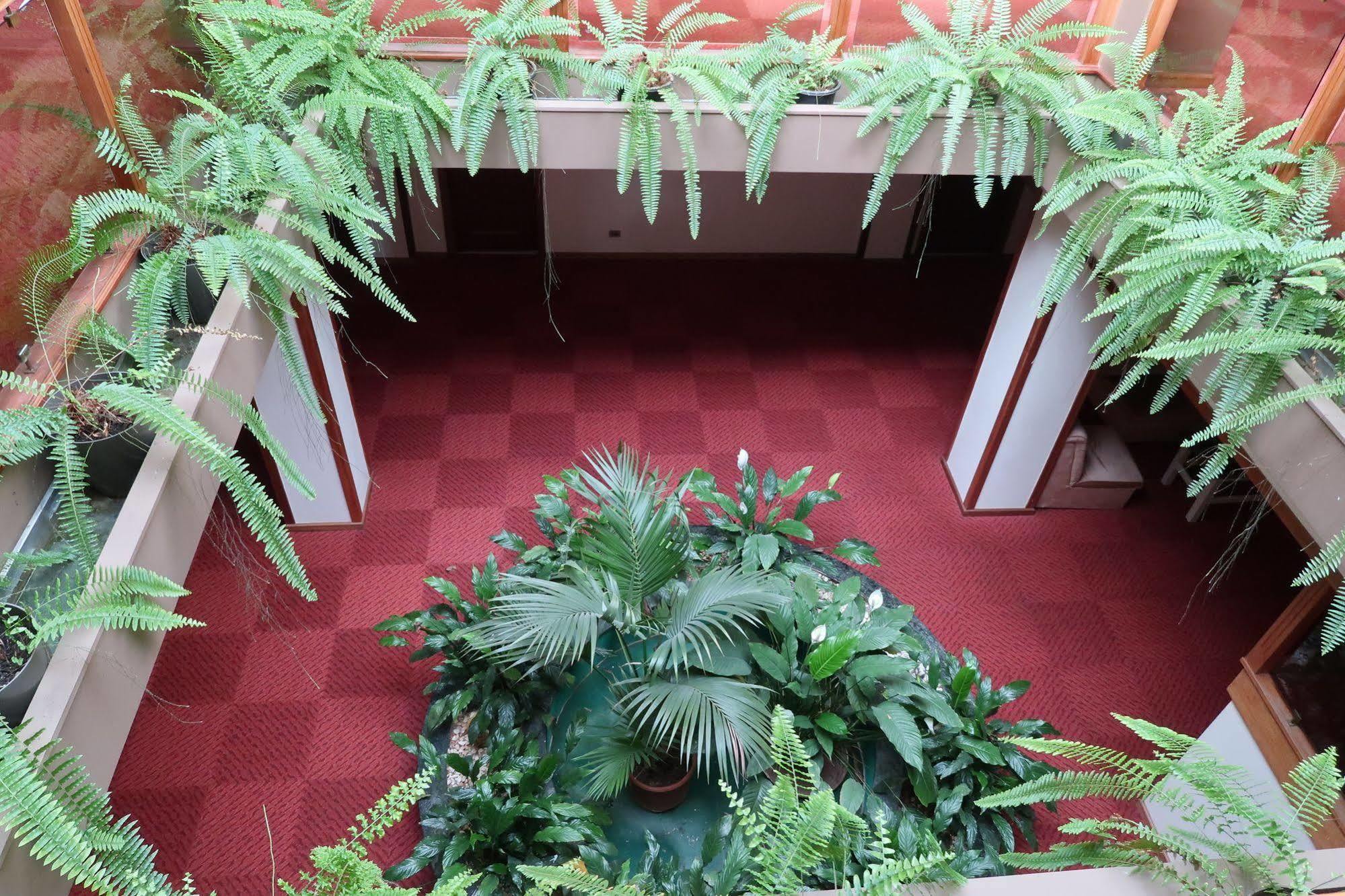 Hotel Contriz โปโว เดอ วาร์ซิม ภายนอก รูปภาพ